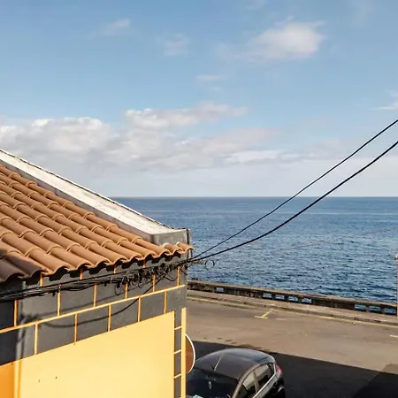 Delightful Seaside D - Faraway Lagoa (Azores)