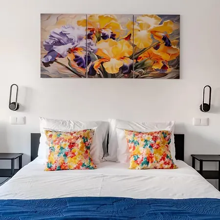 Delightful Seaside D - Faraway Apartment